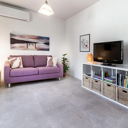 La Breva - - 1 Minuto Dal Centro Apartment Como